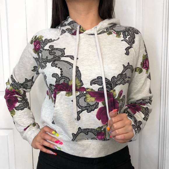 Forever 21 Tops - Flowered hoodie